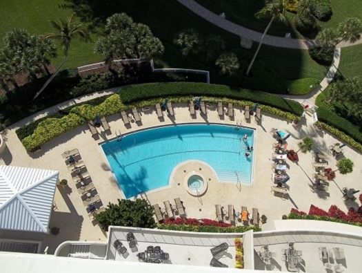 Swimming pool with lounge and bar area